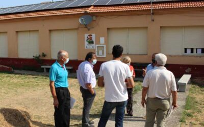 La AECT Duero-Douro organiza una visita a las instalaciones energéticas de autoconsumo compartido de Fonfría para darlas a conocer entre los municipios aledaños interesados en adherirse al proyecto