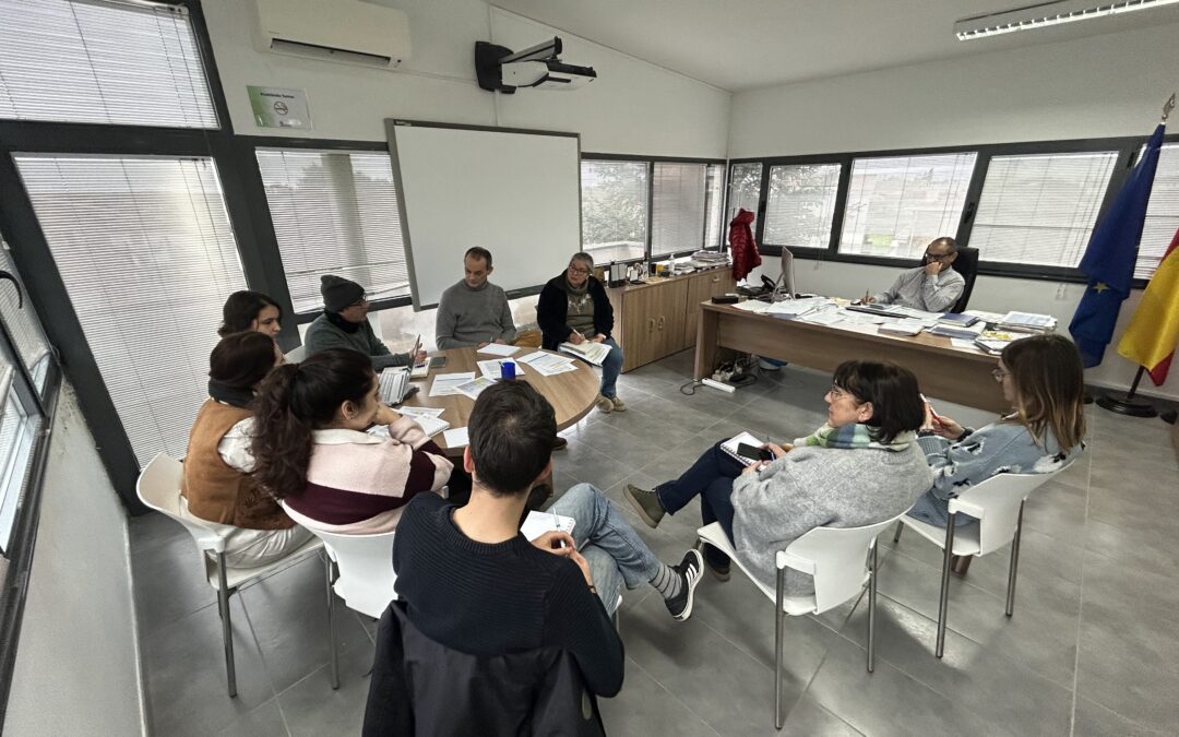 Balance de resultados y lecciones aprendidas: El equipo de «Energía para el Pueblo» analiza las claves tras la ejecución del proyecto de las OTC